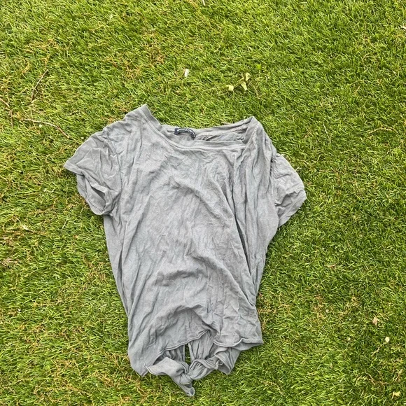 Brandy Melville Tie Open Back Top - Picture 1 of 4